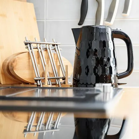 One Bedroom Nadodrze With Free Garage By Renters Apartamento Breslavia