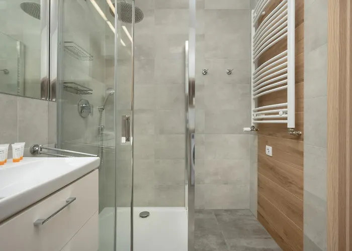 아파트 One Bedroom Nadodrze With Free Garage By Renters *